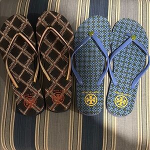 Tory Burch Navy and Blue Patterned Flip Flops